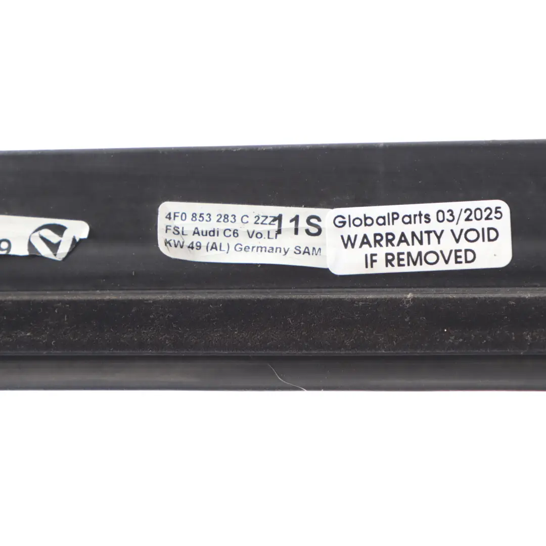 Türglasleiste Chrom Vorne Links für Audi S6 C6 mit Teilenummer 4F0853283C Audi S6 C6 Türglasleiste Chrom Vorne Links - SKU 4F0853283C - Teilenummer 4F0853283C