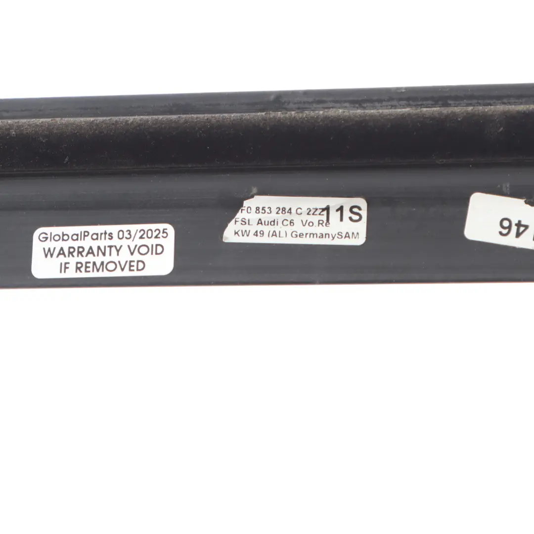 Moldura De Cristal De Puerta Cromada Delantera Derecha para Audi S6 C6 con número de pieza 4F0853284C Audi S6 C6 Moldura De Cristal De Puerta Cromada Delantera Derecha - SKU 4F0853284C - Número de pieza 4F0853284C