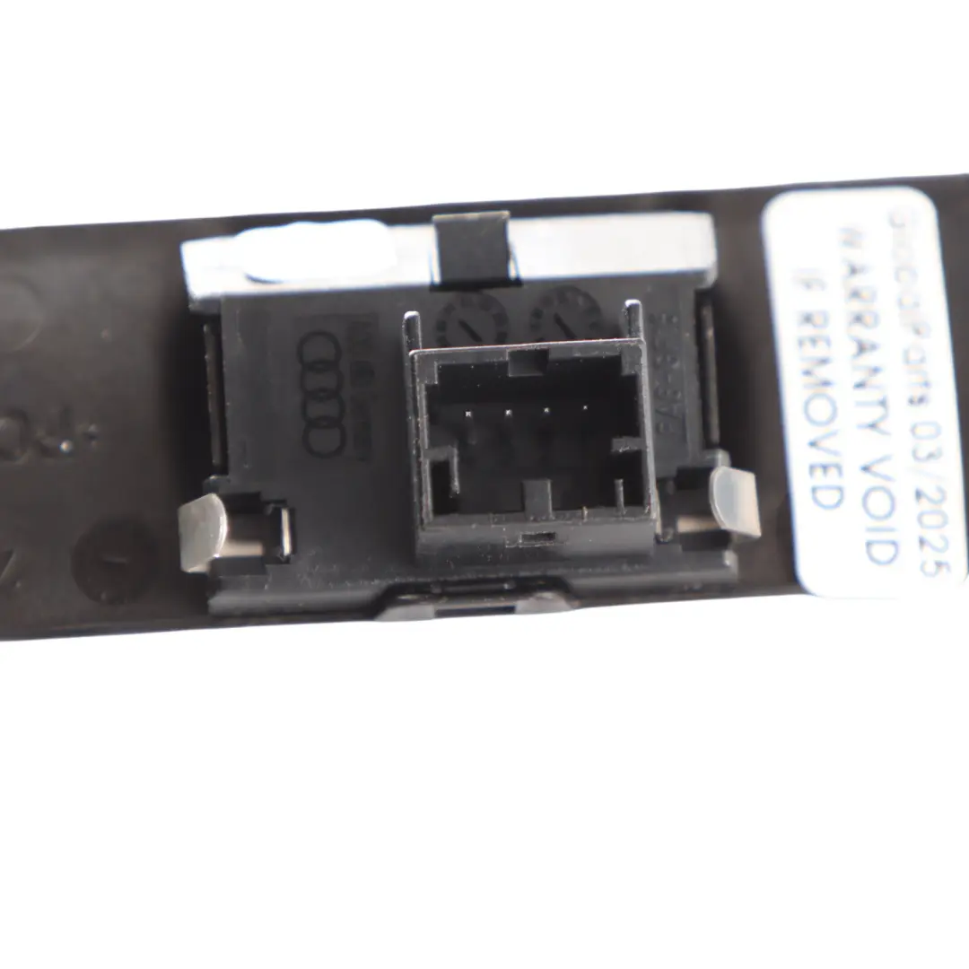 Dashboard Light Sun Solar Sensor Unit to Audi S6 C6 with Part number 4F0907539 Audi S6 C6 Dashboard Light Sun Solar Sensor Unit - SKU 4F0907539 - Part number 4F0907539