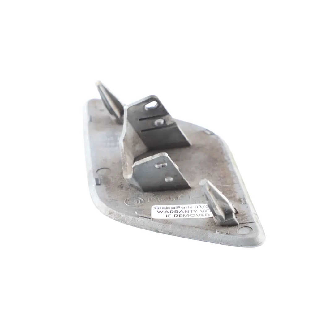 Headlight Washer Nozzle Cover Right O/S Quartz Grey Y7G to Audi A6 C6 with Part number 4F0955276 Audi A6 C6 Headlight Washer Nozzle Cover Right O/S Quartz Grey Y7G - SKU 4F0955276-QGR - Part number 4F0955276