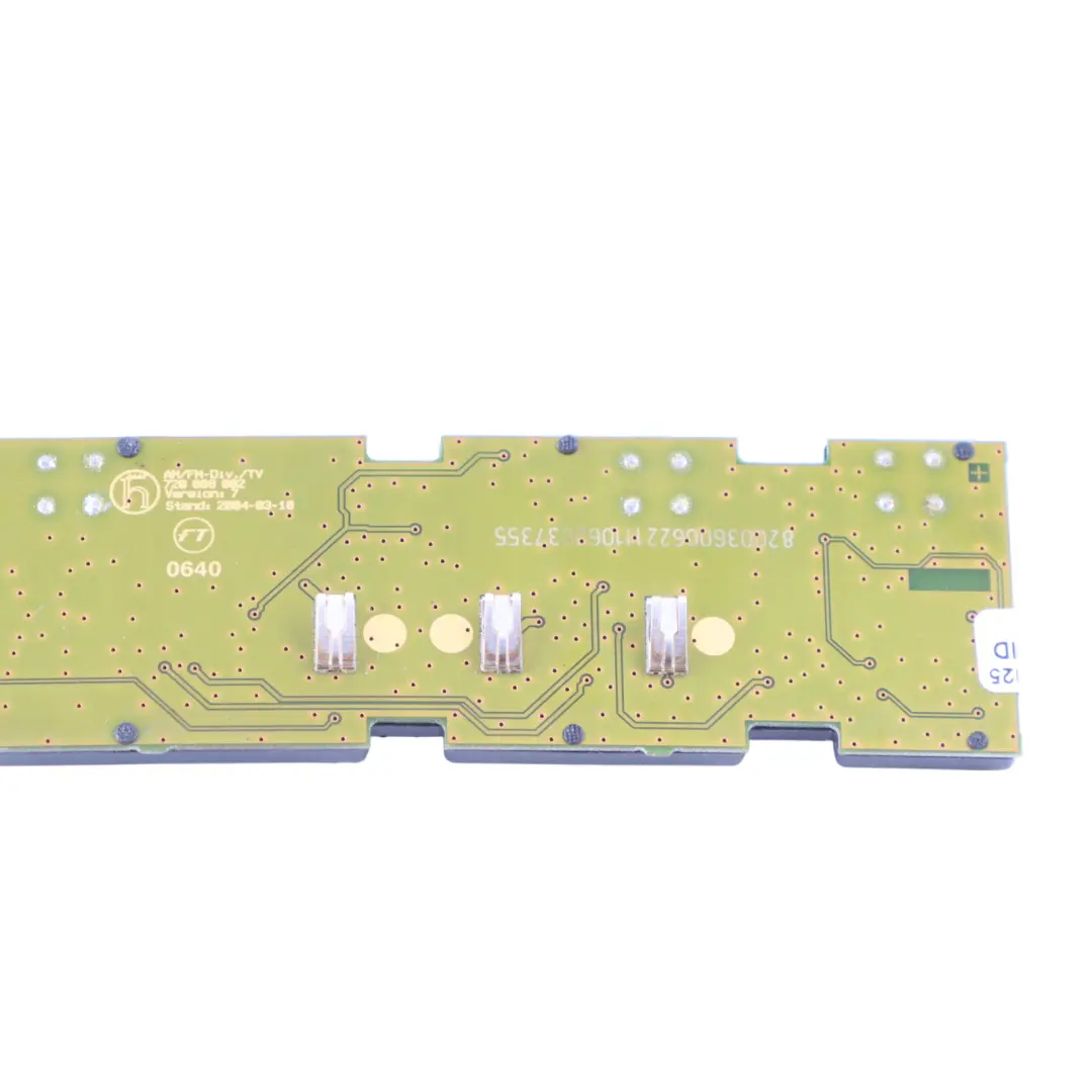 Radio Aerial Antenna Amplifier FM to Audi S6 C6 with Part number 4F5035225M Audi S6 C6 Radio Aerial Antenna Amplifier FM - SKU 4F5035225M - Part number 4F5035225M