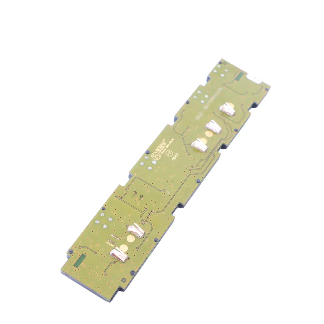 Radio Aerial Antenna Amplifier FM to Audi S6 C6 with Part number 4F5035225M Audi S6 C6 Radio Aerial Antenna Amplifier FM - SKU 4F5035225M - Part number 4F5035225M