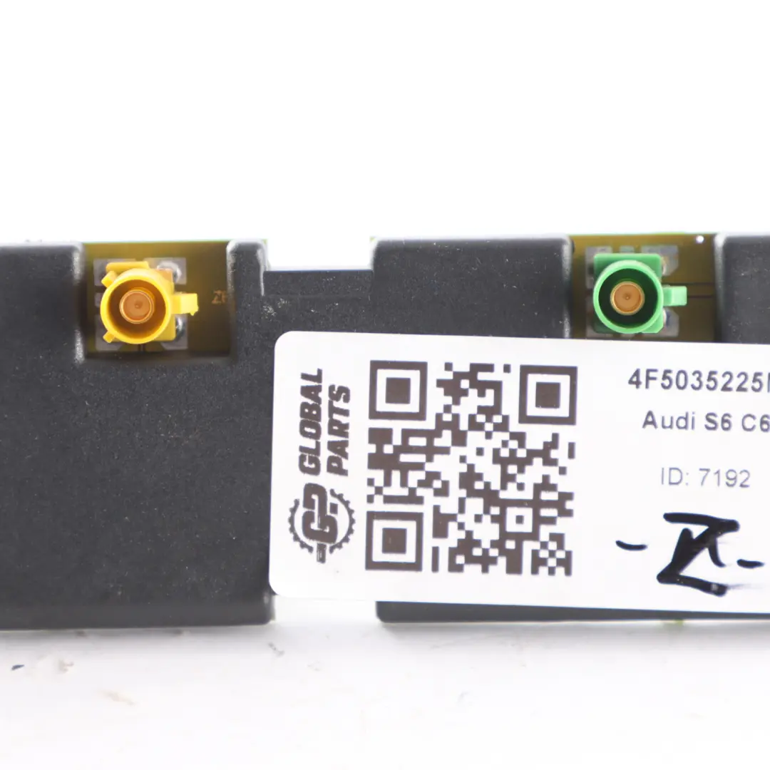 Radio Aerial Antenna Amplifier FM to Audi S6 C6 with Part number 4F5035225M Audi S6 C6 Radio Aerial Antenna Amplifier FM - SKU 4F5035225M - Part number 4F5035225M