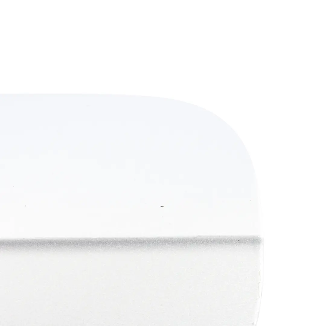 Kraftstoff Klappen Abdeckung Fill In Flap Ice Silver X7W für Audi S6 C6 mit Teilenummer 4F5809907C Audi S6 C6 Kraftstoff Klappen Abdeckung Fill In Flap Ice Silver X7W - SKU 4F5809907C-ICS - Teilenummer 4F5809907C