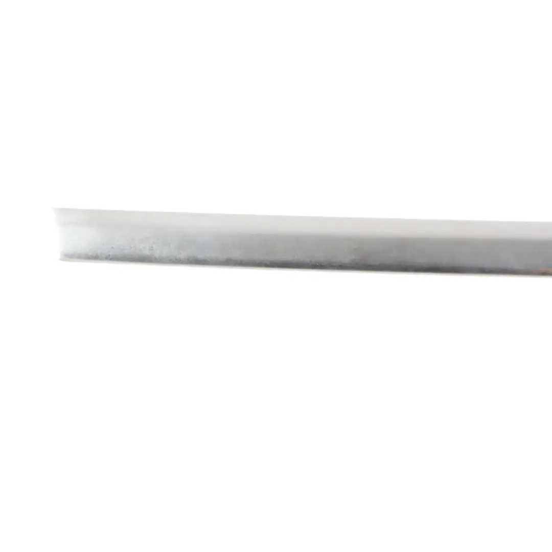 Modanatura Cromata Portellone Bagagliaio Posteriore per Audi A6 C6 con numero di parte 4F5853927A Audi A6 C6 Modanatura Cromata Portellone Bagagliaio Posteriore - SKU 4F5853927A - Numero di parte 4F5853927A