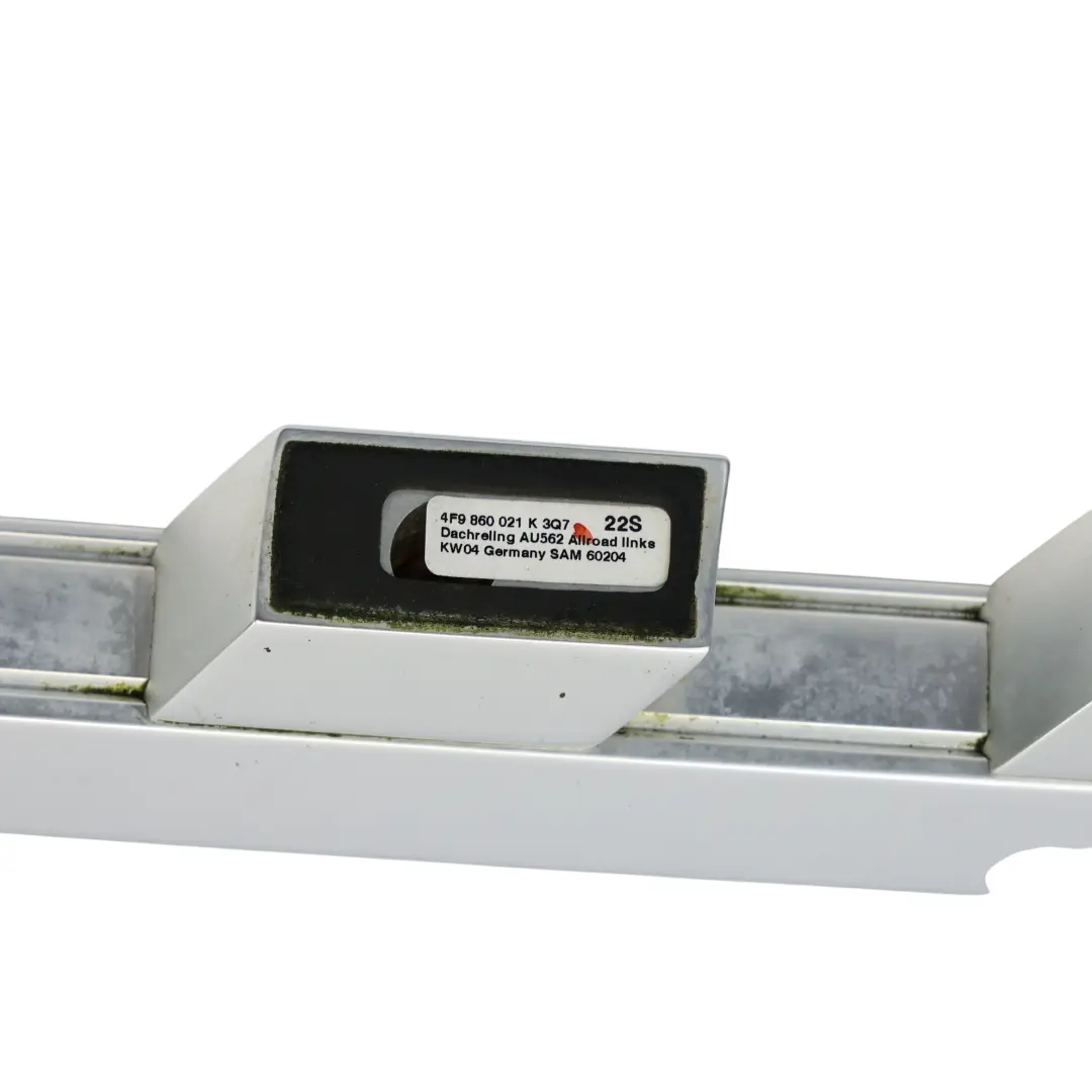 Ensemble Garnitures Barres Toit Gauche Droite Chromées pour Audi A6 C6 à propos du numéro de pièce 4F9860021K Audi A6 C6 Ensemble Garnitures Barres Toit Gauche Droite Chromées - SKU 4F9860021K - Numéro de pièce 4F9860021K