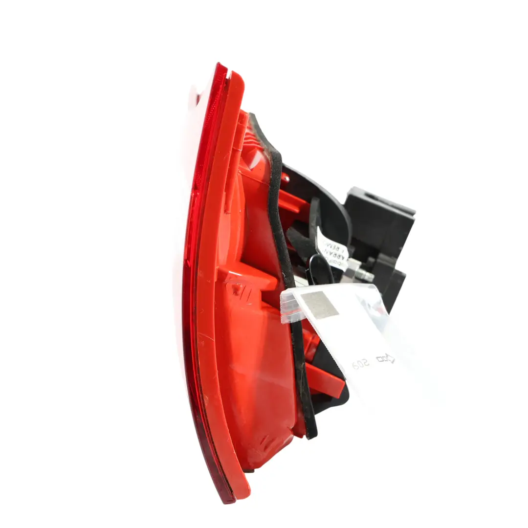 Light Lamp Tailgate Left N/S Inner LED 4F9945093E to Audi A6 C6 Avant Rear with Part number 4F9945093E-CHINA Audi A6 C6 Avant Rear Light Lamp Tailgate Left N/S Inner LED 4F9945093E - SKU 4F9945093E-CHINA - Part number 4F9945093E-CHINA