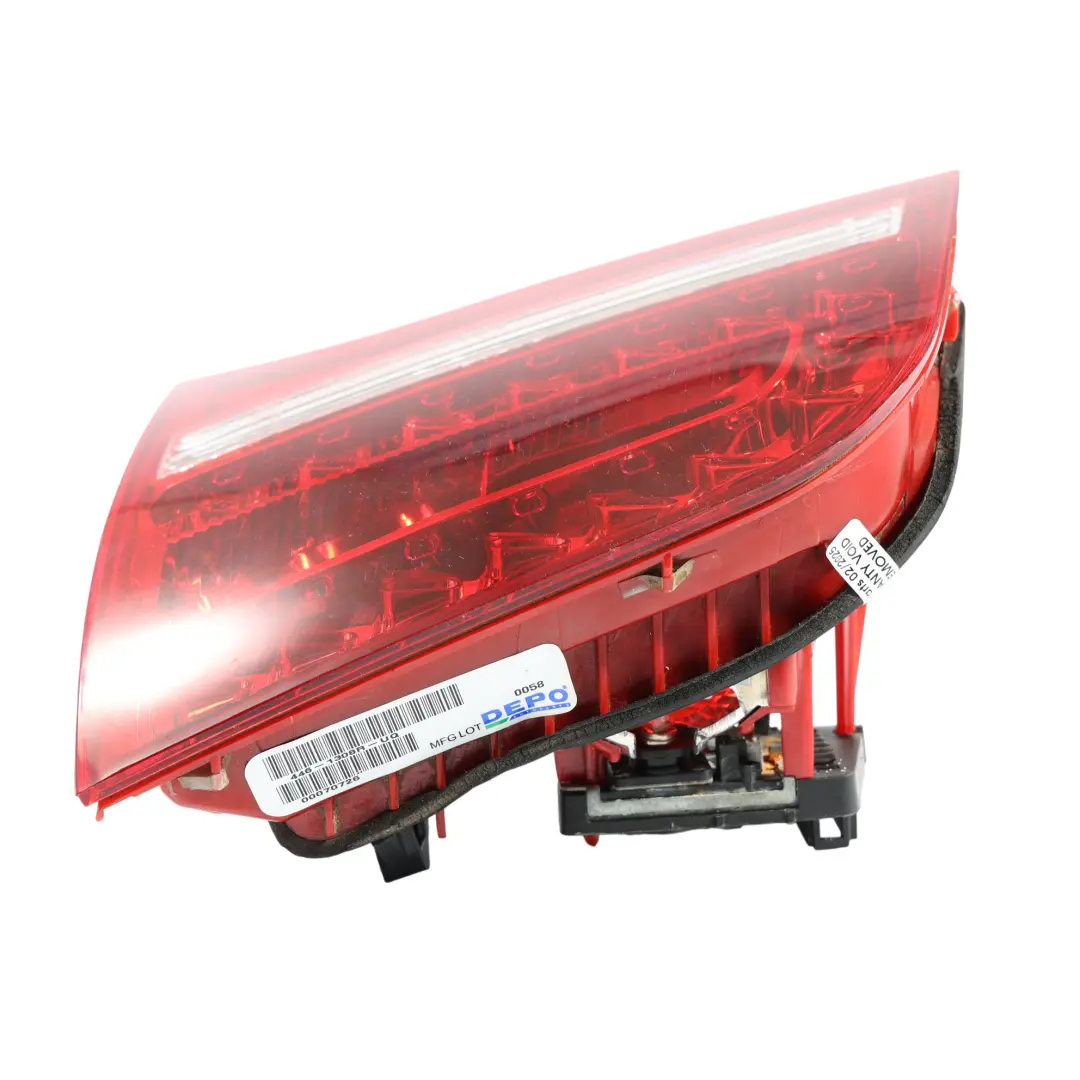 Light Lamp Tailgate Right O/S Inner LED to Audi A6 C6 Avant Rear with Part number 4F9945094E Audi A6 C6 Avant Rear Light Lamp Tailgate Right O/S Inner LED - SKU 4F9945094E-DEPO - Part number 4F9945094E