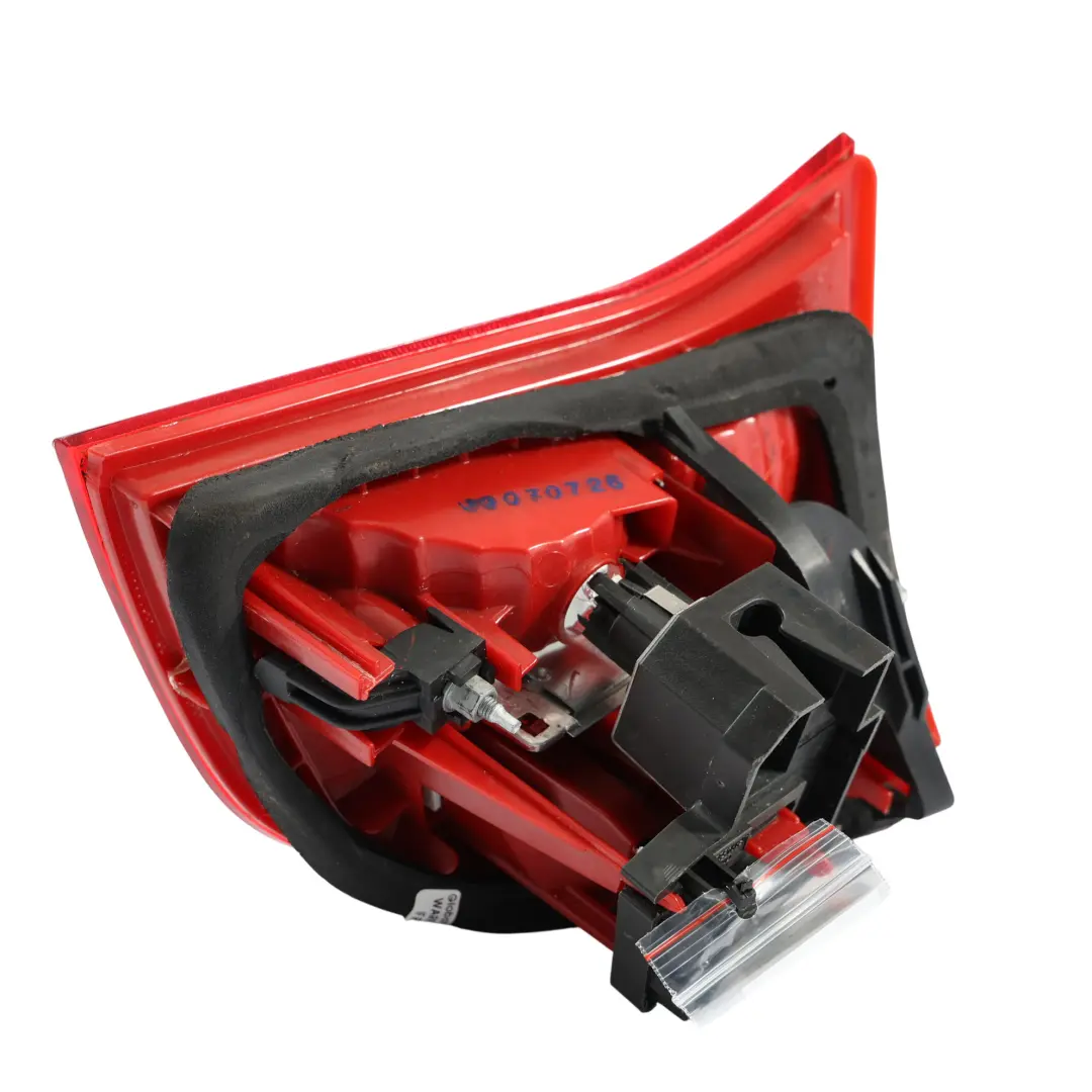 Light Lamp Tailgate Right O/S Inner LED to Audi A6 C6 Avant Rear with Part number 4F9945094E Audi A6 C6 Avant Rear Light Lamp Tailgate Right O/S Inner LED - SKU 4F9945094E-DEPO - Part number 4F9945094E