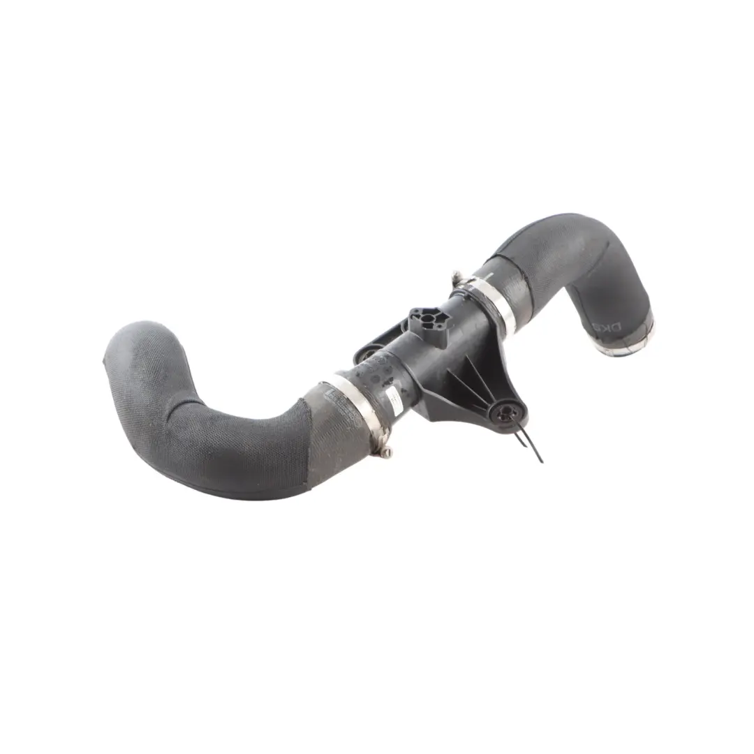 4G8 3.0 TDI Manguera Tubo Intercooler Aire Izquierdo para Audi A7 con número de pieza 4G0145673R Audi A7 4G8 3.0 TDI Manguera Tubo Intercooler Aire Izquierdo - SKU 4G0145673R - Número de pieza 4G0145673R