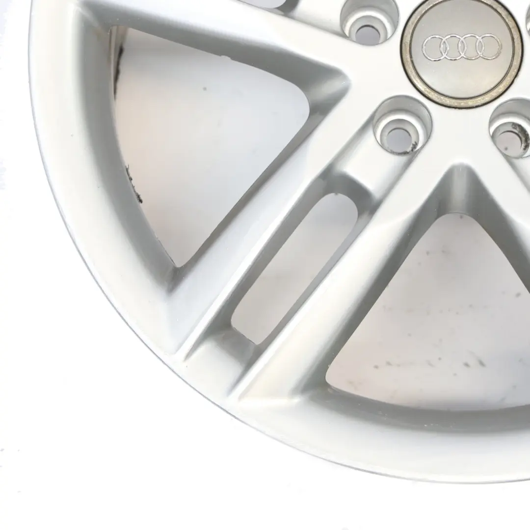 Jante Alliage 18" 8J Pour ET:39 Doubles Rayons Étoile pour Audi A6 C7 4G à propos du numéro de pièce 4G0601025Q Audi A6 C7 4G Jante Alliage 18" 8J Pour ET:39 Doubles Rayons Étoile - SKU 4G0601025Q-2 - Numéro de pièce 4G0601025Q