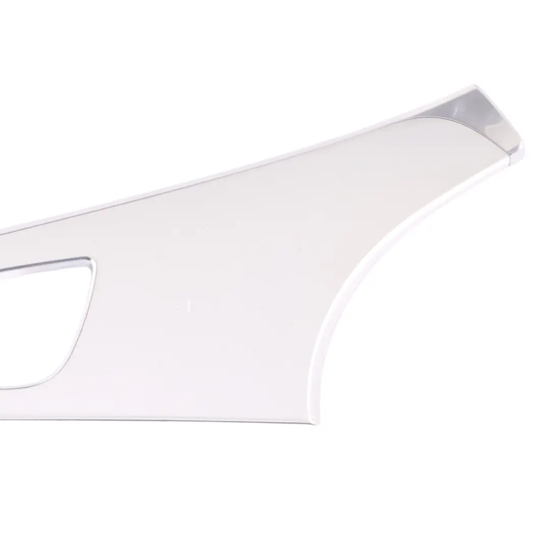 Maniglia Porta Anteriore Surround Trim Insert Panel Left per Audi A6 C7 con numero di parte 4G0867409K Audi A6 C7 Maniglia Porta Anteriore Surround Trim Insert Panel Left - SKU 4G0867409K - Numero di parte 4G0867409K