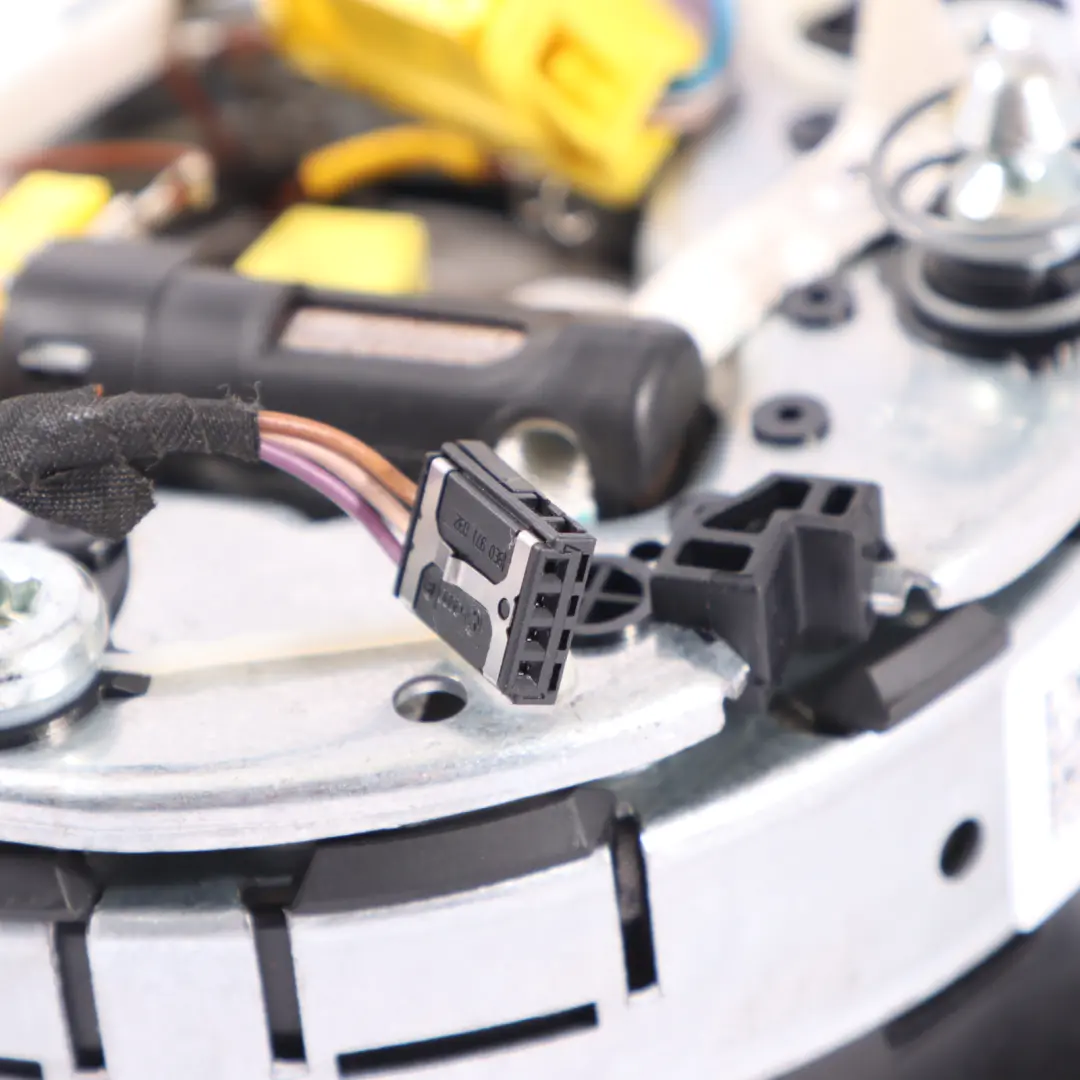 Audi A6 C7 Volante Módulo De Aire Lado Del Conductor - SKU 4G0880201P - Número de pieza 4G0880201P