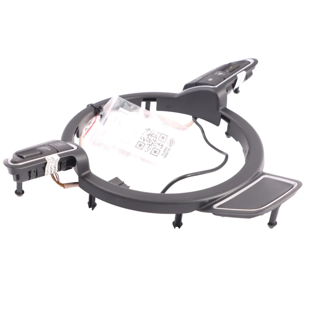Set Di Interruttori Di Controllo Multifunzione Del Volante per Audi A1 8X con numero di parte 4G0951523C Audi A1 8X Set Di Interruttori Di Controllo Multifunzione Del Volante - SKU 4G0951523C - Numero di parte 4G0951523C