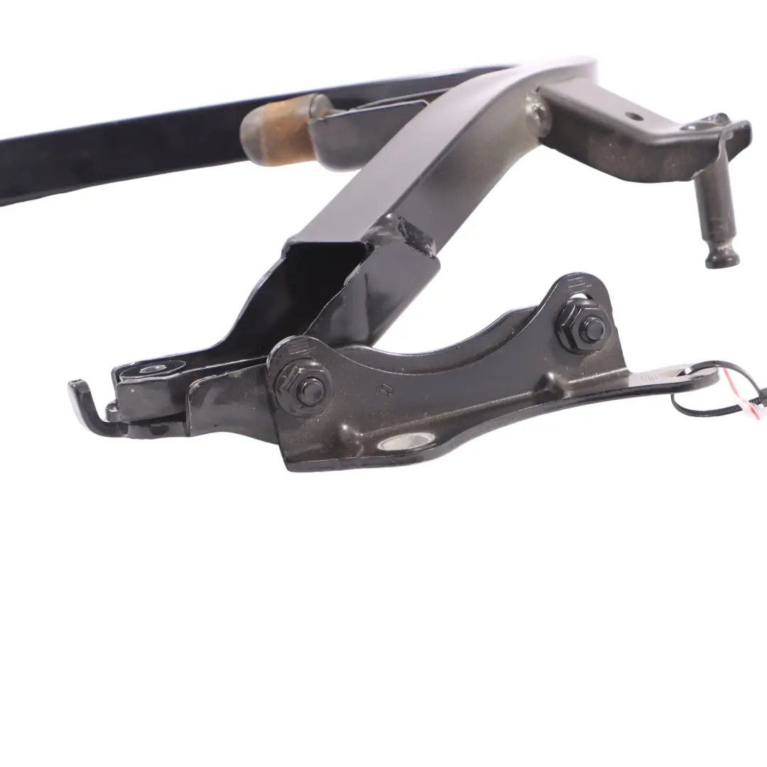 Cerniera Portellone Posteriore Destro Coperchio Phantom Black Z9Y per Audi A6 C7 con numero di parte 4G5827302B Audi A6 C7 Cerniera Portellone Posteriore Destro Coperchio Phantom Black Z9Y - SKU 4G5827302B-PHB - Numero di parte 4G5827302B