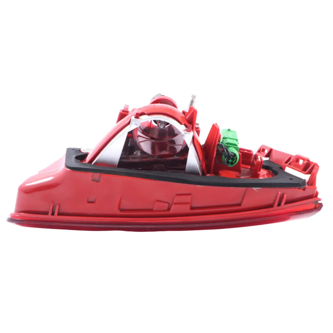 Rücklicht LED Innenleuchte Rechts TAIWAN für Audi A6 C7 mit Teilenummer 4G5945094A Audi A6 C7 Rücklicht LED Innenleuchte Rechts TAIWAN - SKU 4G5945094A-1 - Teilenummer 4G5945094A