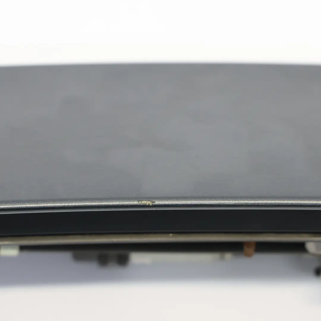 4G8 Spoiler Trasero Actuador Del Motor Soporte Gris Daytona - Z7S para Audi A7 con número de pieza 4G8827948F Audi A7 4G8 Spoiler Trasero Actuador Del Motor Soporte Gris Daytona - Z7S - SKU 4G8827948F-DGR - Número de pieza 4G8827948F