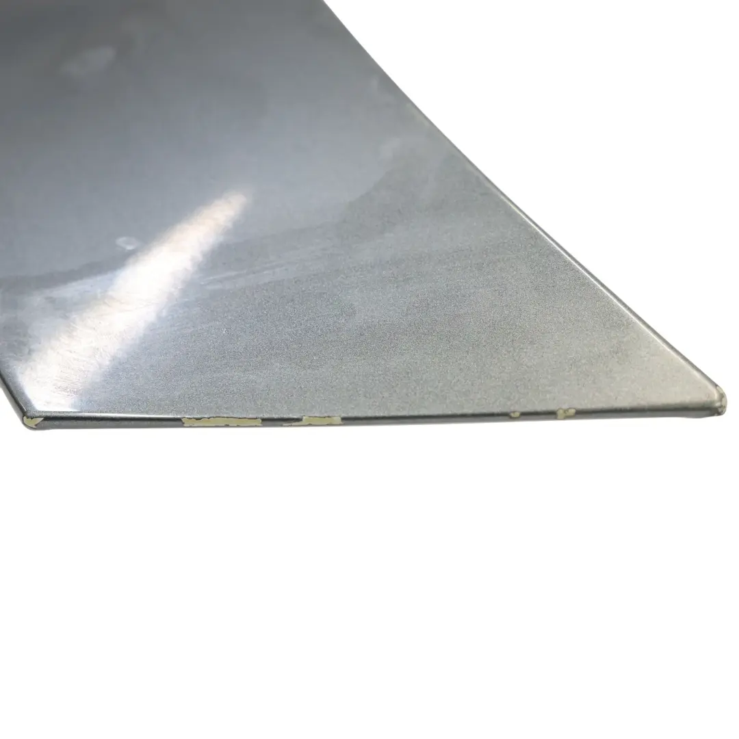 4G8 Support De Moteur D'Actionneur De Becquet Arrière Daytona Grey - Z7S pour Audi A7 à propos du numéro de pièce 4G8827948F Audi A7 4G8 Support De Moteur D'Actionneur De Becquet Arrière Daytona Grey - Z7S - SKU 4G8827948F-DGR - Numéro de pièce 4G8827948F