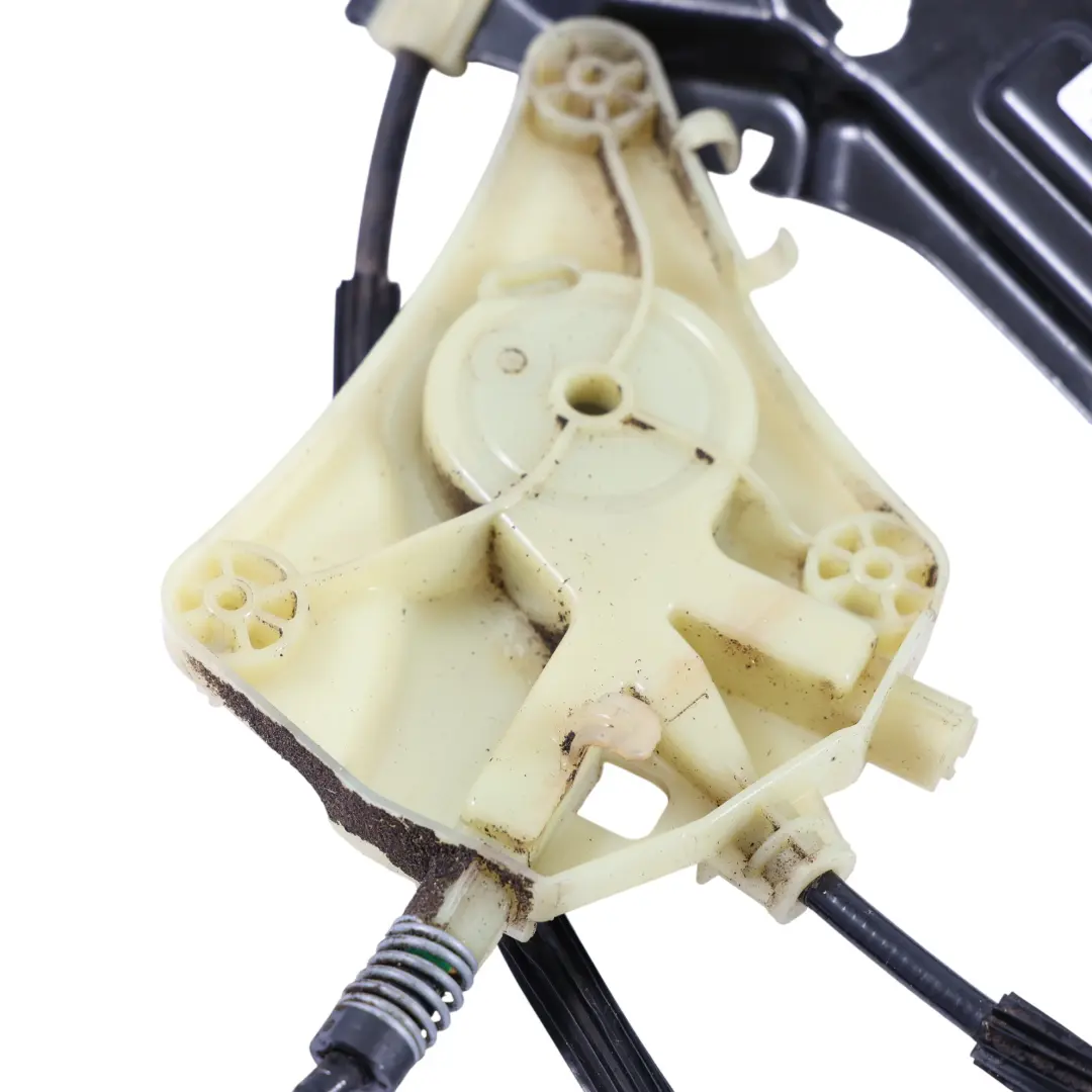 4G8 Regolatore Finestrino Posteriore Meccanismo Destra per Audi A7 con numero di parte 4G8839462C Audi A7 4G8 Regolatore Finestrino Posteriore Meccanismo Destra - SKU 4G8839462C - Numero di parte 4G8839462C