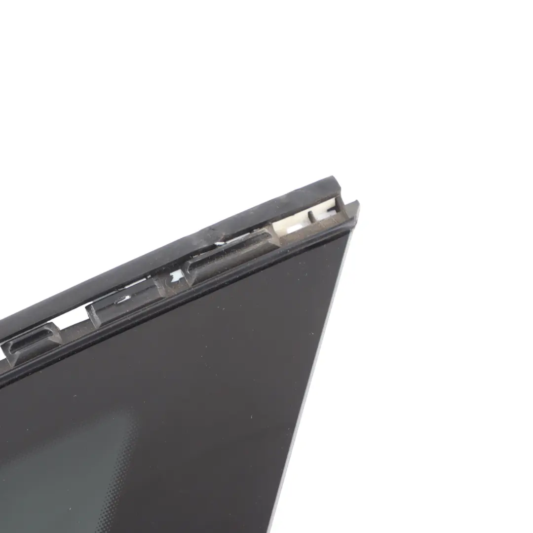 Sportback Rear Quarter Window Triangle Glass Right O/S AS3 to Audi A7 4G with Part number 4G8845300J Audi A7 4G Sportback Rear Quarter Window Triangle Glass Right O/S AS3 - SKU 4G8845300J - Part number 4G8845300J