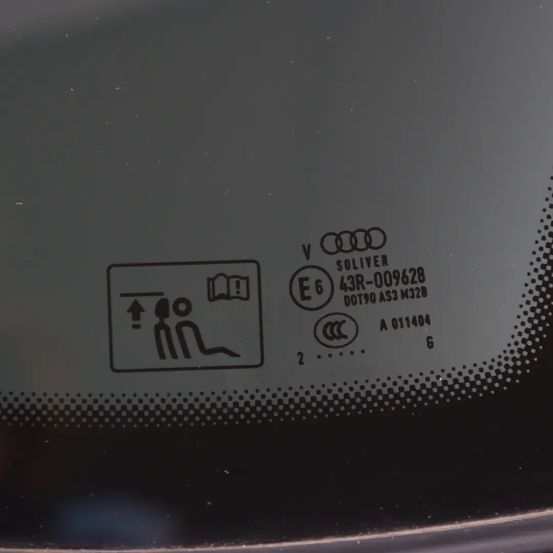 Sportback Ventana Trasera Triángulo Vidrio Derecho AS3 para Audi A7 4G con número de pieza 4G8845300J Audi A7 4G Sportback Ventana Trasera Triángulo Vidrio Derecho AS3 - SKU 4G8845300J - Número de pieza 4G8845300J