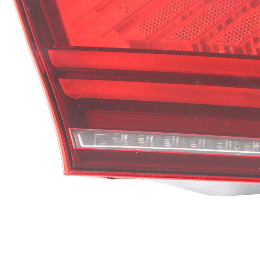 4G8 Feu Arrière Extérieur De Garde Boue Arrière LED Gauche pour Audi A7 à propos du numéro de pièce 4G8945095H Audi A7 4G8 Feu Arrière Extérieur De Garde Boue Arrière LED Gauche - SKU 4G8945095H - Numéro de pièce 4G8945095H