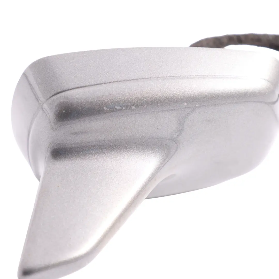 Roof Antenna Aerial Shark Fin Graphite Grey M7W to Audi Q7 4L with Part number 4L0035503L Audi Q7 4L Roof Antenna Aerial Shark Fin Graphite Grey M7W - SKU 4L0035503L-GGR - Part number 4L0035503L