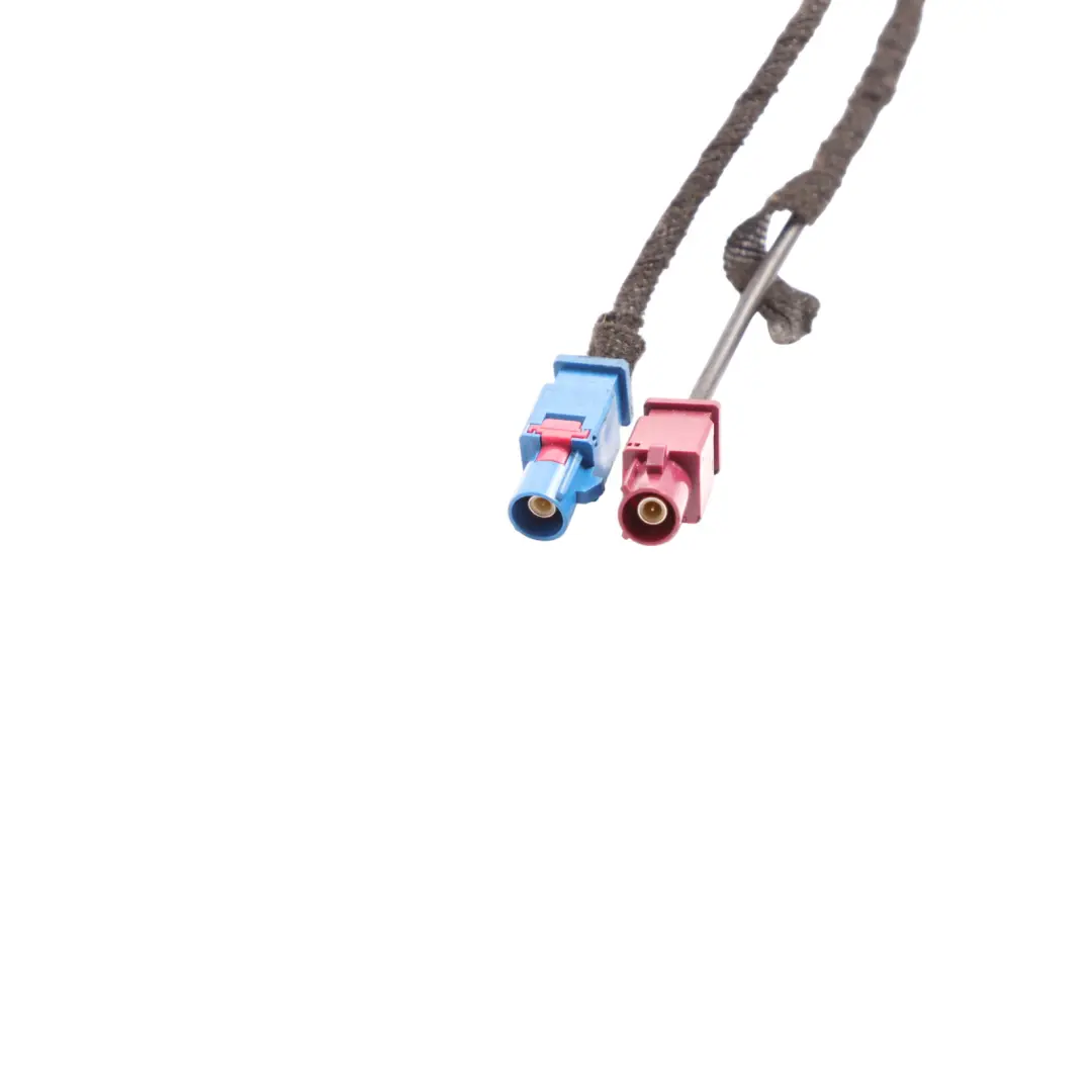 Roof Antenna Aerial Shark Fin Graphite Grey M7W to Audi Q7 4L with Part number 4L0035503L Audi Q7 4L Roof Antenna Aerial Shark Fin Graphite Grey M7W - SKU 4L0035503L-GGR - Part number 4L0035503L