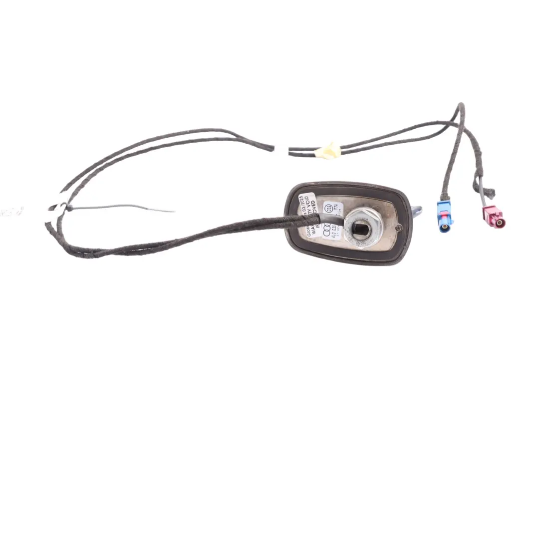 Roof Antenna Aerial Shark Fin Graphite Grey M7W to Audi Q7 4L with Part number 4L0035503L Audi Q7 4L Roof Antenna Aerial Shark Fin Graphite Grey M7W - SKU 4L0035503L-GGR - Part number 4L0035503L