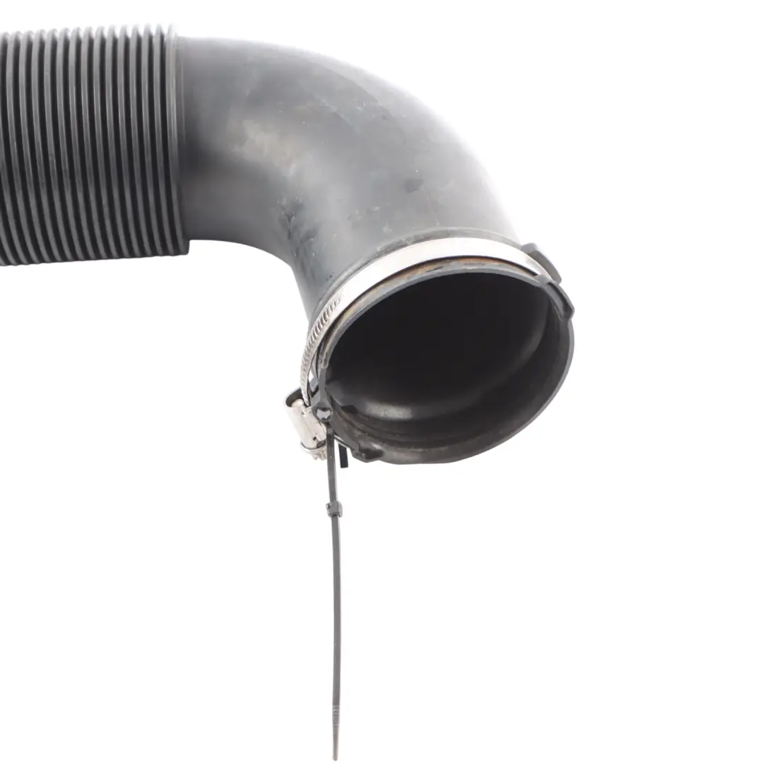 Rura Turbo Wąż Przewód Powietrza do Audi Q7 4L 3.0 TDI o numerze 4L0129628E Audi Q7 4L 3.0 TDI Rura Turbo Wąż Przewód Powietrza - SKU 4L0129628E - Numer Części 4L0129628E