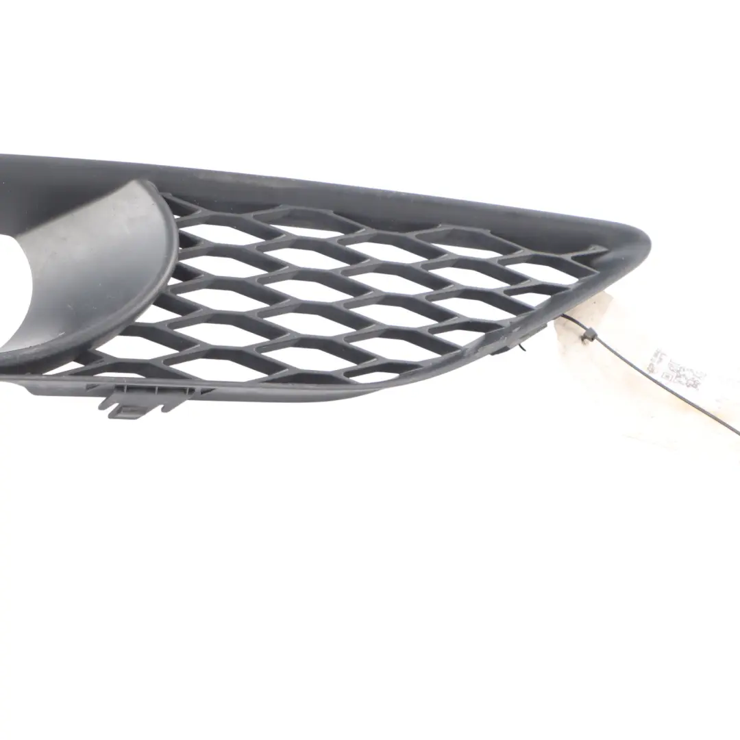 Front Bumper Fog Light Lamp Grille Trim Panel Right O/S to Audi Q7 4L with Part number 4L0807676C Audi Q7 4L Front Bumper Fog Light Lamp Grille Trim Panel Right O/S - SKU 4L0807676C - Part number 4L0807676C