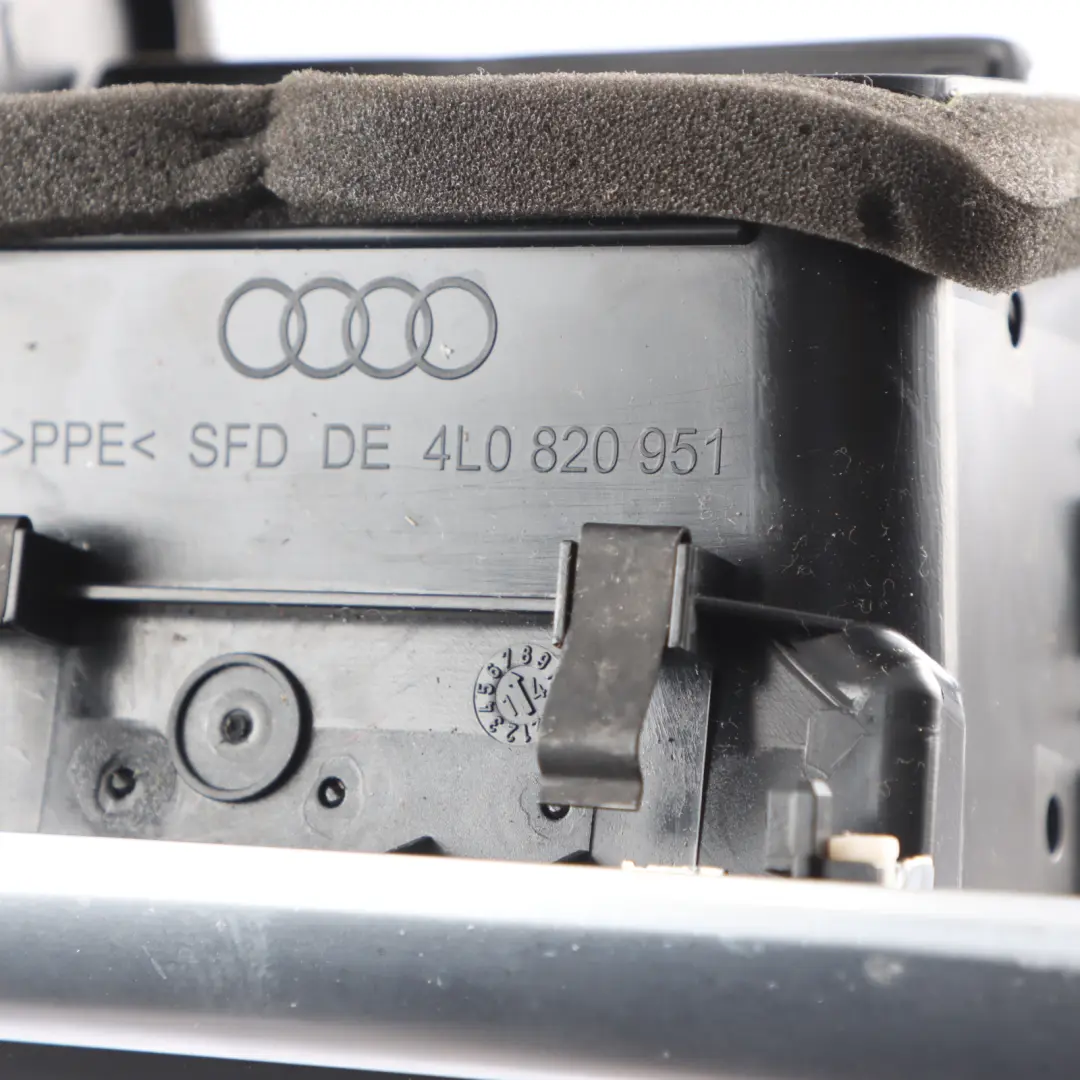 Audi Q7 4L Rejilla Ventilación Interruptor Emergencia Instrumentos - SKU 4L0820951P - Número de pieza 4L0820951P