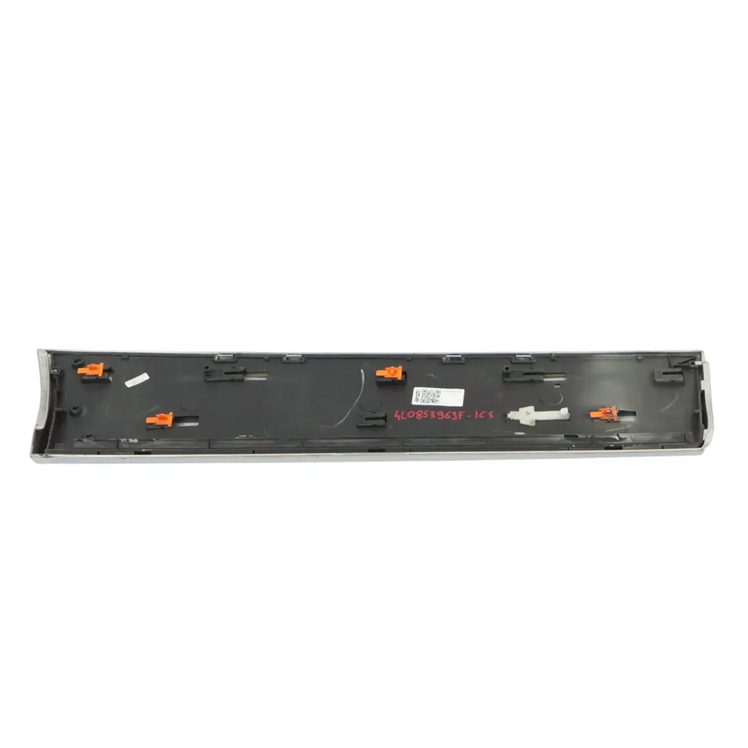 Audi Q7 4L Bande De Moulage De Seuil De Porte Arrière Gauche Ice Silver - X7W - SKU 4L0853969F-ICS - Numéro de pièce 4L0853969F