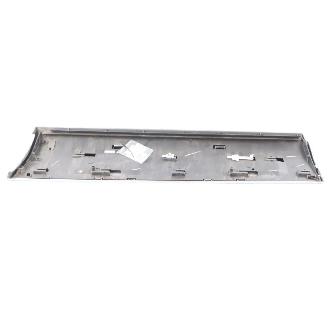 Audi Q7 4L Moulure Seuil Porte Arrière Droite Ice Silver - X7W - SKU 4L0853970F-ICS - Numéro de pièce 4L0853970F