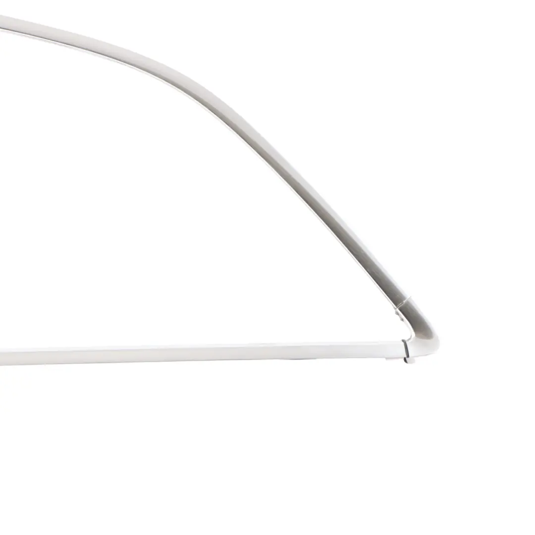 Baguette Chromée Intérieure Vitre Custode Arrière Gauche pour Audi Q7 4L à propos du numéro de pièce 4L0853995E Audi Q7 4L Baguette Chromée Intérieure Vitre Custode Arrière Gauche - SKU 4L0853995E - Numéro de pièce 4L0853995E