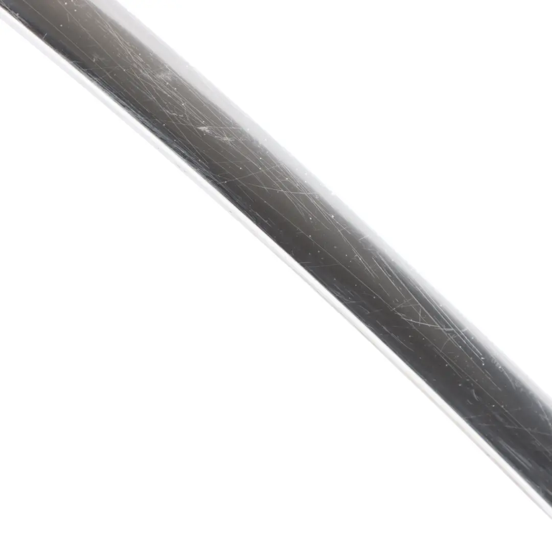 Baguette Chromée Intérieure Vitre Custode Arrière Gauche pour Audi Q7 4L à propos du numéro de pièce 4L0853995E Audi Q7 4L Baguette Chromée Intérieure Vitre Custode Arrière Gauche - SKU 4L0853995E - Numéro de pièce 4L0853995E