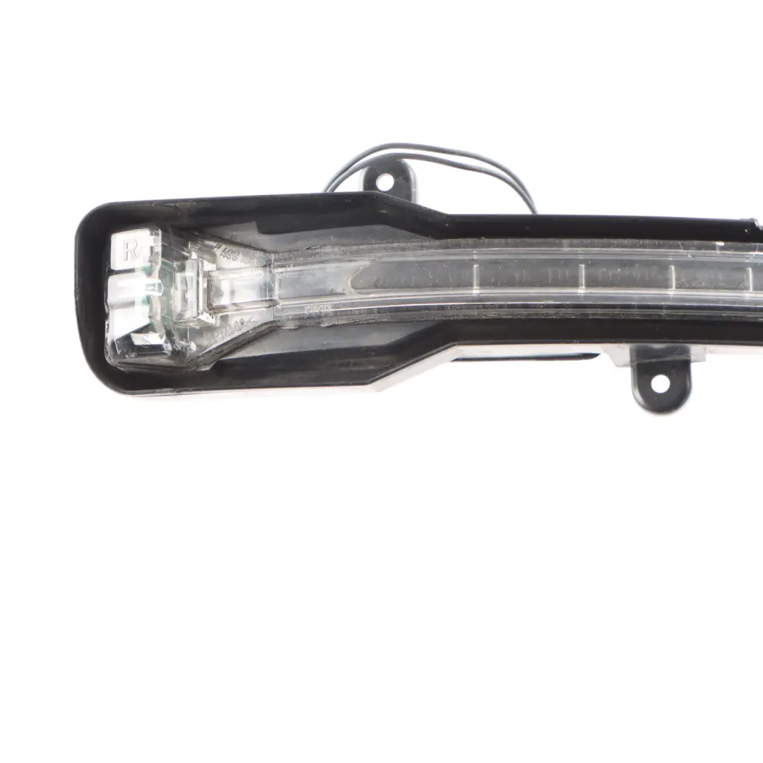 Wing Mirror Turn Indicator Right O/S Lamp Light to Audi Q7 4L with Part number 4L0949102A Audi Q7 4L Wing Mirror Turn Indicator Right O/S Lamp Light - SKU 4L0949102A - Part number 4L0949102A