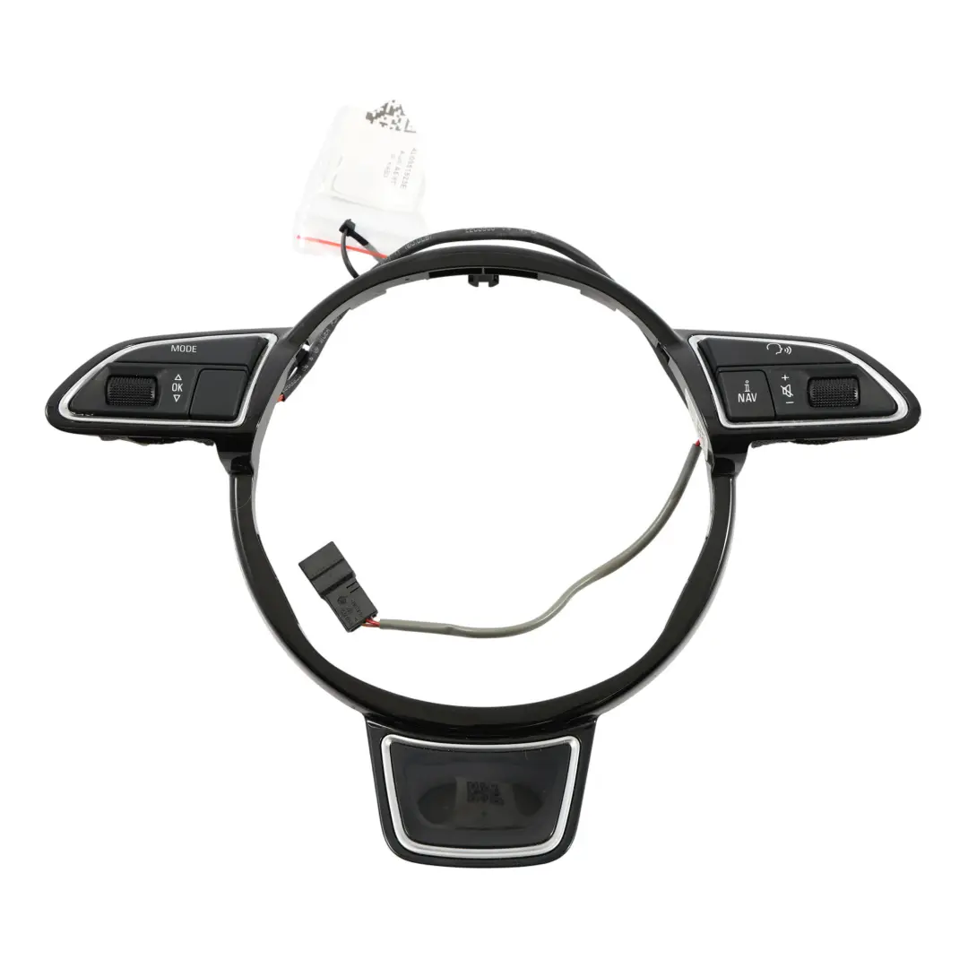 Bouton de commande au volant pour AUDI A5 8T à propos du numéro de pièce 4L0951523E AUDI A5 8T Bouton de commande au volant - SKU 4L0951523E - Numéro de pièce 4L0951523E