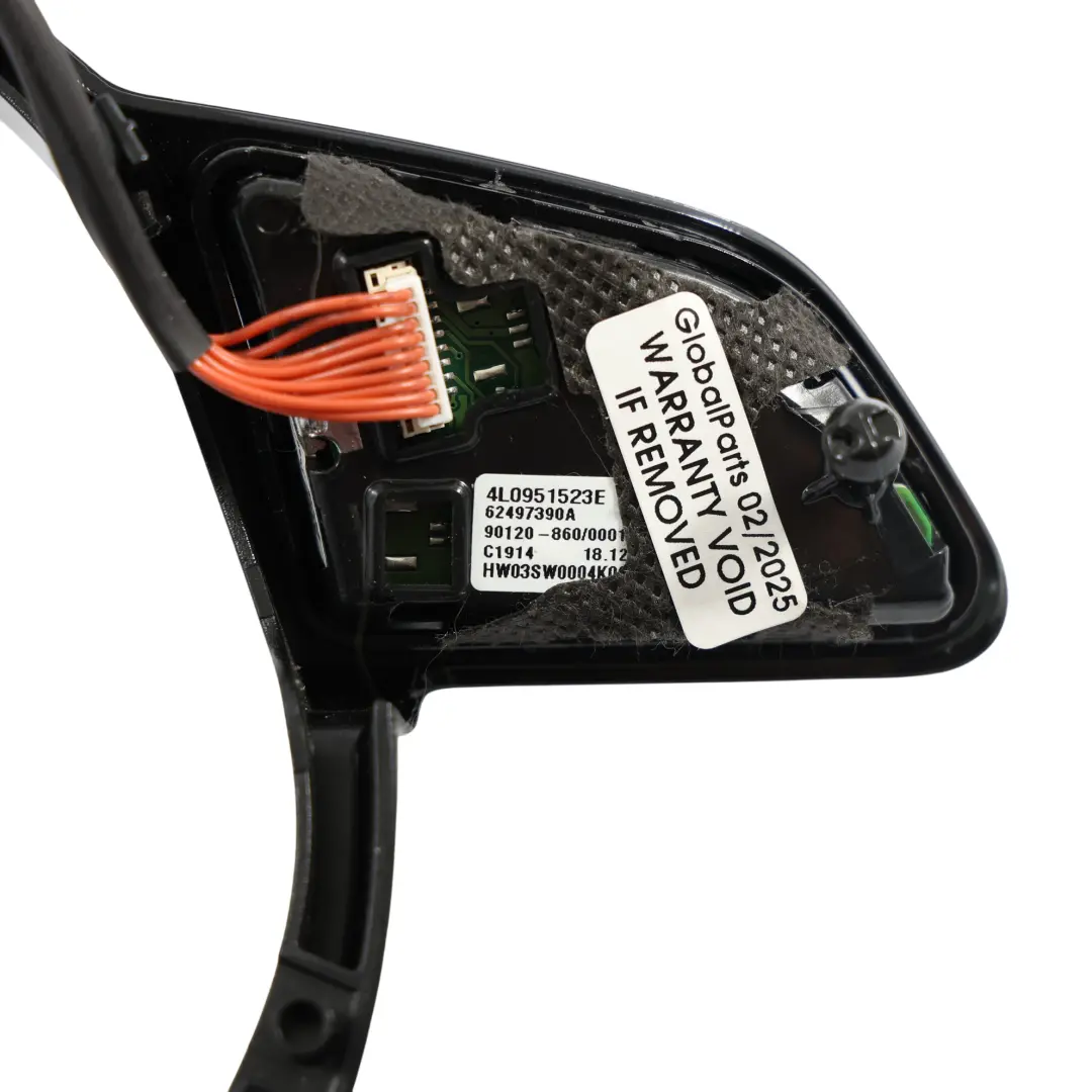 AUDI A5 8T Bouton de commande au volant - SKU 4L0951523E - Numéro de pièce 4L0951523E