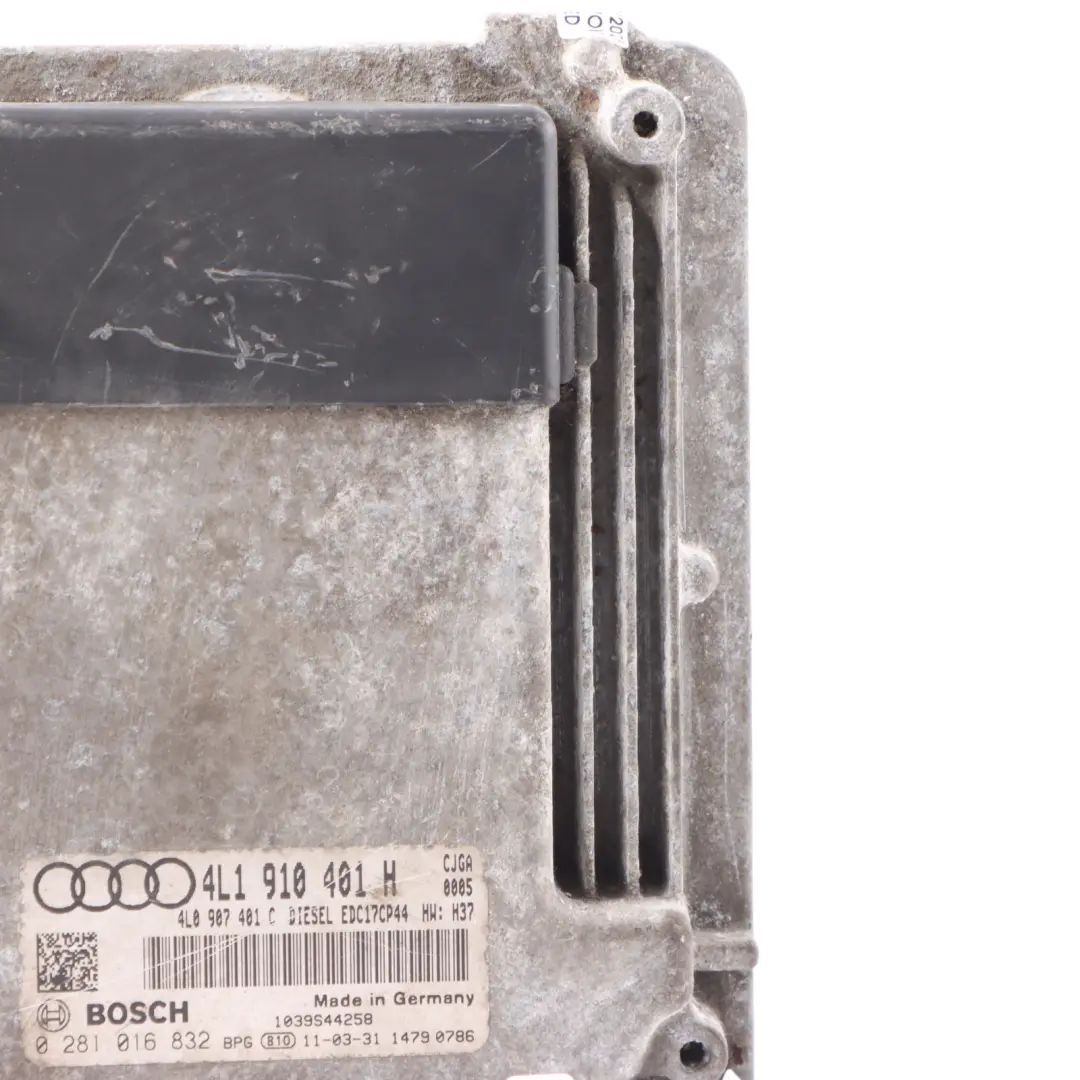 Audi Q7 4L 3.0 TDI Quattro Engine Control Unit Module ECU Automatic - SKU 4L1910401H - Part number 4L1910401H