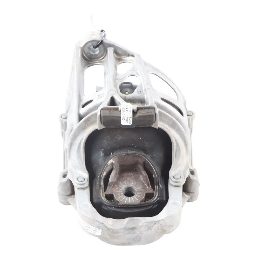 Audi Q5 FY 2.0 TFSI Engine Mount Left O/S Support Holder Bracket - SKU 4M0199371B - Part number 4M0199371B