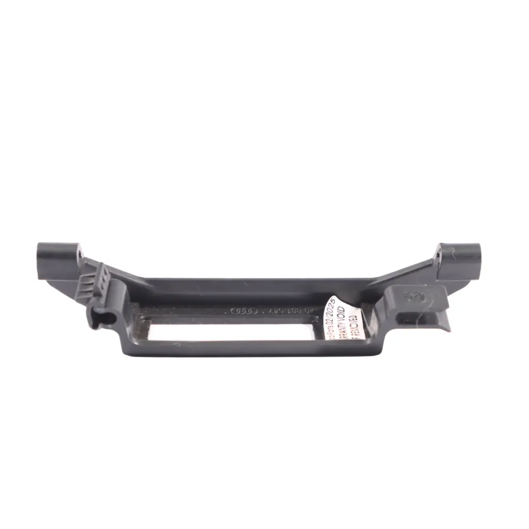 Innenbeleuchtung Halterung Abdeckung für Audi A4 B9 mit Teilenummer 4M0881547 Audi A4 B9 Innenbeleuchtung Halterung Abdeckung - SKU 4M0881547 - Teilenummer 4M0881547