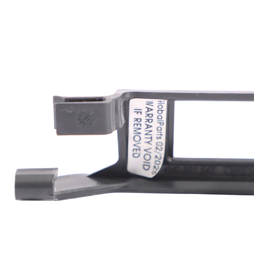 Interior Courtesy Light Mount Lighting Unit Bracket Holder to Audi A4 B9 with Part number 4M0881547 Audi A4 B9 Interior Courtesy Light Mount Lighting Unit Bracket Holder - SKU 4M0881547 - Part number 4M0881547