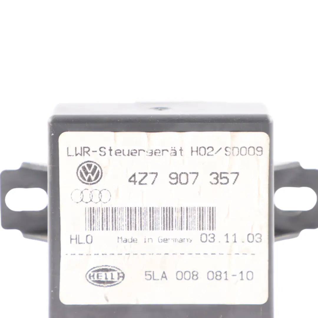Headlight Headlamp Range Control Unit Module to Audi A4 B6 with Part number 4Z7907357 Audi A4 B6 Headlight Headlamp Range Control Unit Module - SKU 4Z7907357 - Part number 4Z7907357