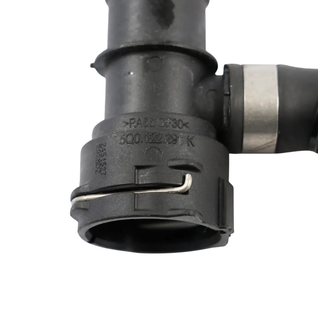 5G 2.0 TFSI CHHA Kühlmittelflansch für VW Volkswagen Golf mit Teilenummer 5Q0122291K VW Volkswagen Golf 5G 2.0 TFSI CHHA Kühlmittelflansch - SKU 5Q0122291K - Teilenummer 5Q0122291K