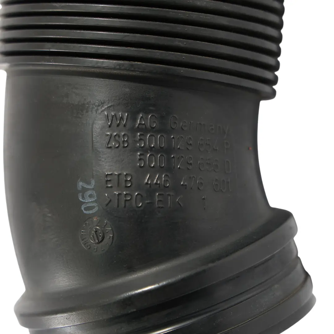 Volkswagen VW Golf VII Tubo de admisión de aire Conducto 2.0 Gasolina - SKU 5Q0129654P - Número de pieza 5Q0129654P