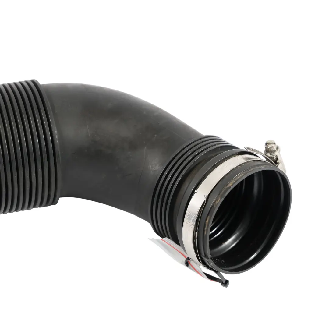 Tuyau d'admission d'air Tuyau 2.0 Petrol pour Volkswagen VW Golf VII à propos du numéro de pièce 5Q0129654P Volkswagen VW Golf VII Tuyau d'admission d'air Tuyau 2.0 Petrol - SKU 5Q0129654P - Numéro de pièce 5Q0129654P