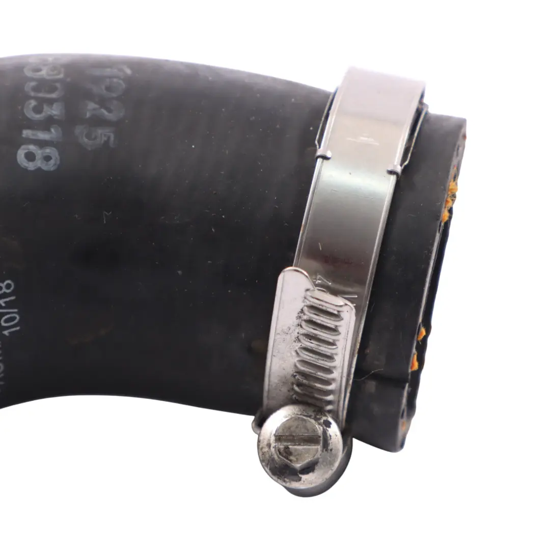 Tubo Flessibile Intercooler per Audi A3 S3 8V VW Golf GTI 2.0 TSI TFSI con numero di parte 5Q0145828A Audi A3 S3 8V VW Golf GTI 2.0 TSI TFSI Tubo Flessibile Intercooler - SKU 5Q0145828A - Numero di parte 5Q0145828A