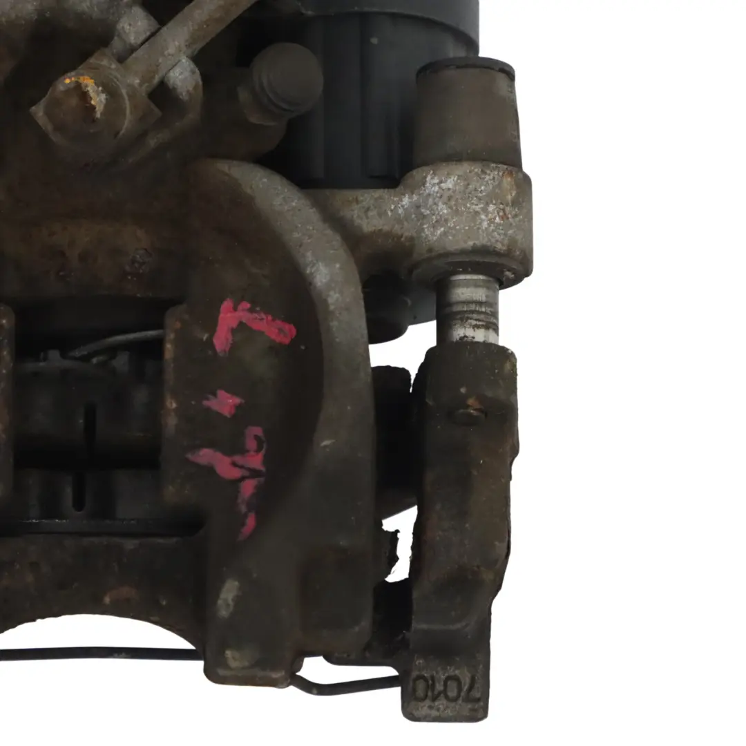 Étrier De Frein Arrière Unité De Frein Gauche pour Audi Q2 GA à propos du numéro de pièce 5Q0615423E Audi Q2 GA Étrier De Frein Arrière Unité De Frein Gauche - SKU 5Q0615423E-1 - Numéro de pièce 5Q0615423E