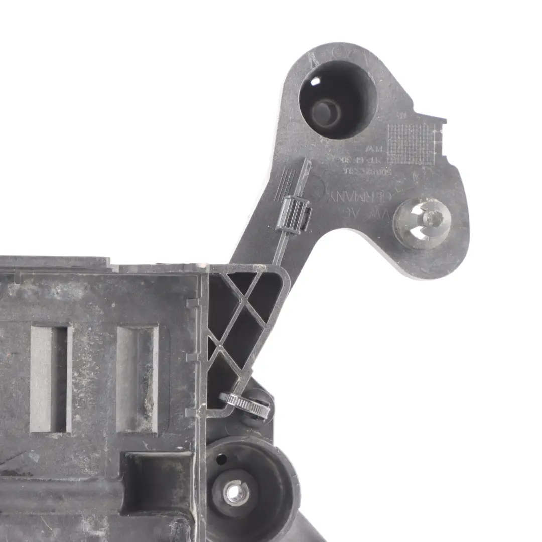 Batteriefachhalterung Halterung für Audi S3 8V mit Teilenummer 5Q0915331K Audi S3 8V Batteriefachhalterung Halterung - SKU 5Q0915331K - Teilenummer 5Q0915331K